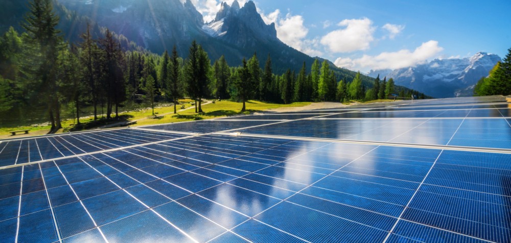 Etude de sol G2 : la clé de panneaux solaires au sol performants et durables